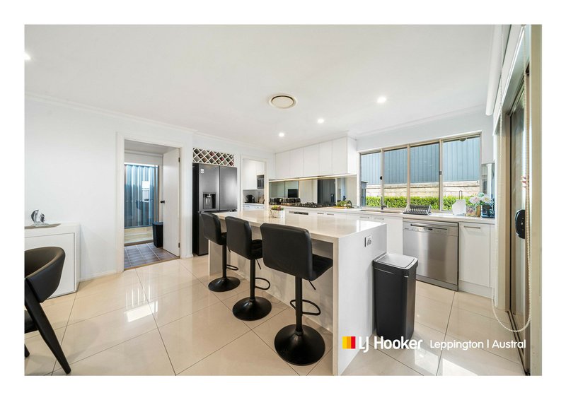 Photo - 6 Matich Place, Oran Park NSW 2570 - Image 4