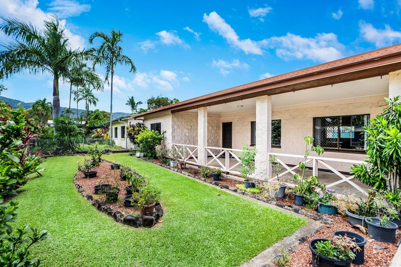 Photo - 6 Maurice Street, Kewarra Beach QLD 4879 - Image 3