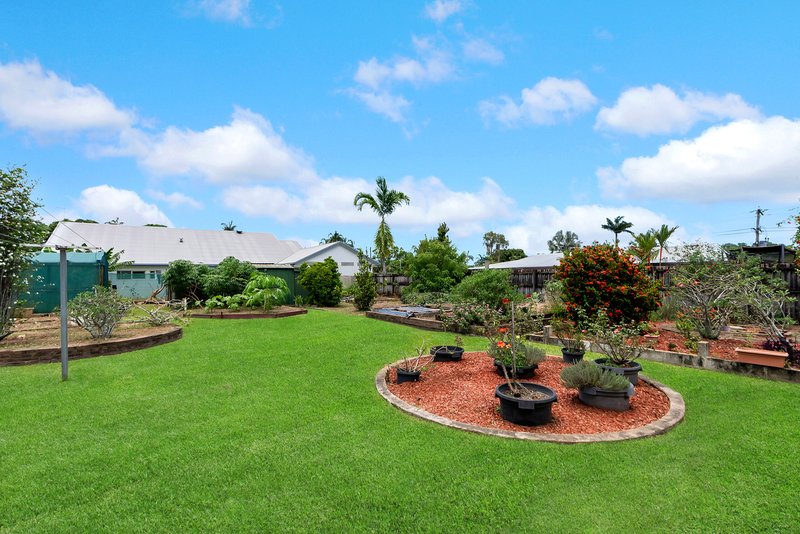 Photo - 6 Maurice Street, Kewarra Beach QLD 4879 - Image 8