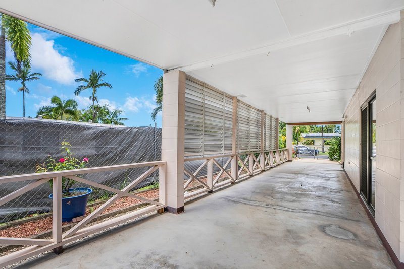 Photo - 6 Maurice Street, Kewarra Beach QLD 4879 - Image 25