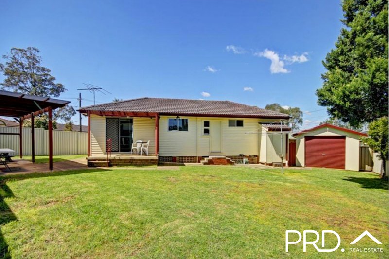 Photo - 6 Maygar Close, Milperra NSW 2214 - Image 7