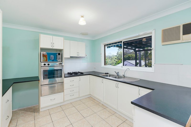 Photo - 6 Mayjohn Avenue, Carrara QLD 4211 - Image 4