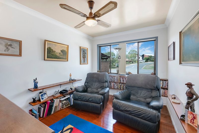 Photo - 6 Mayjohn Avenue, Carrara QLD 4211 - Image 9