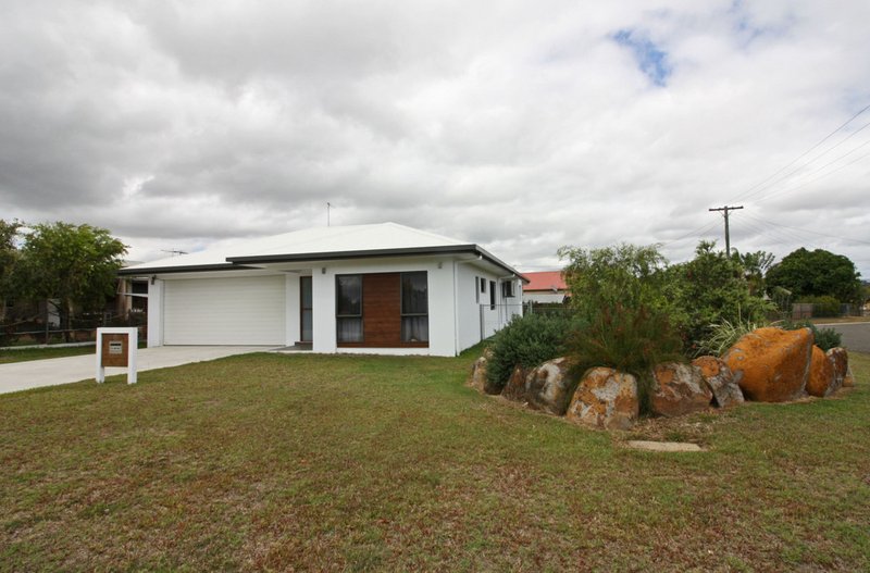 6 Mcdowall Street, Mareeba QLD 4880