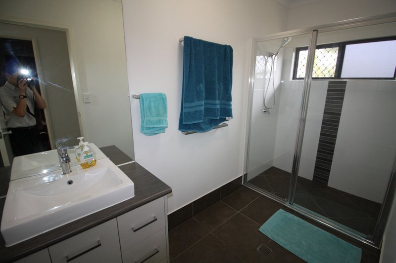 Photo - 6 Mcdowall Street, Mareeba QLD 4880 - Image 13