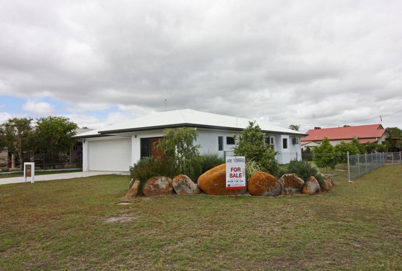 Photo - 6 Mcdowall Street, Mareeba QLD 4880 - Image 19