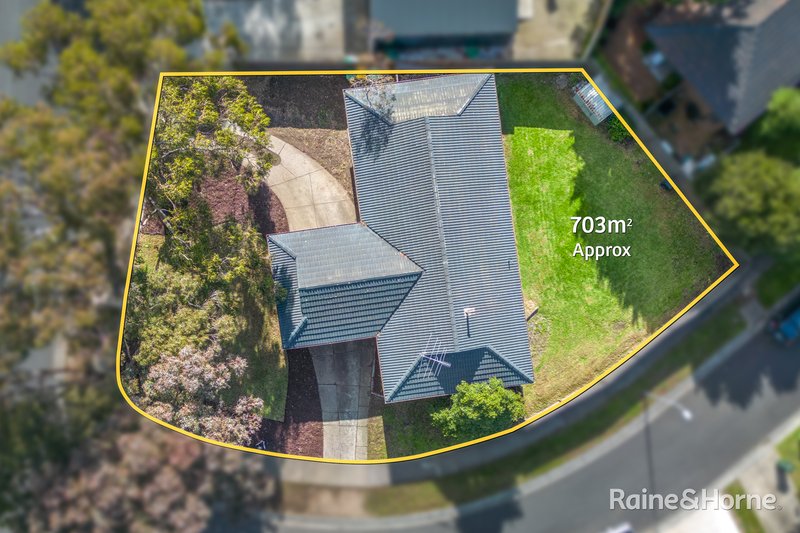 Photo - 6 Mcewen Drive, Sunbury VIC 3429 - Image 2