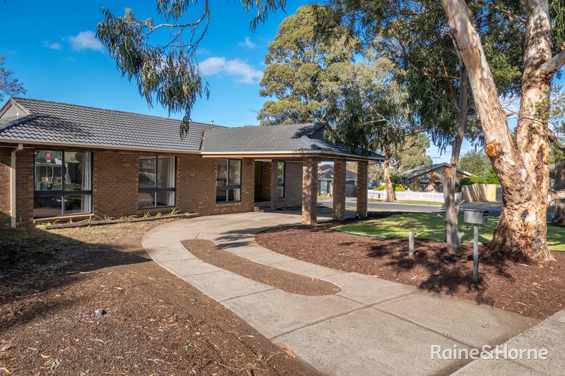 Photo - 6 Mcewen Drive, Sunbury VIC 3429 - Image 4