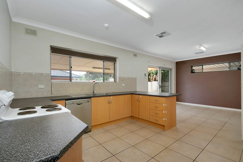 Photo - 6 Mcgonigal Drive, Willaston SA 5118 - Image 4