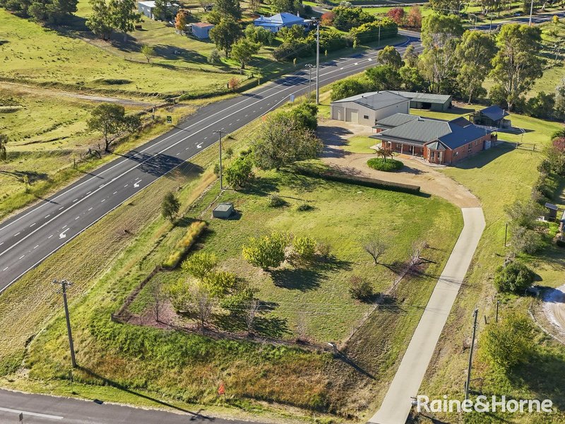 Photo - 6 Mclennan Close, Robin Hill NSW 2795 - Image 1