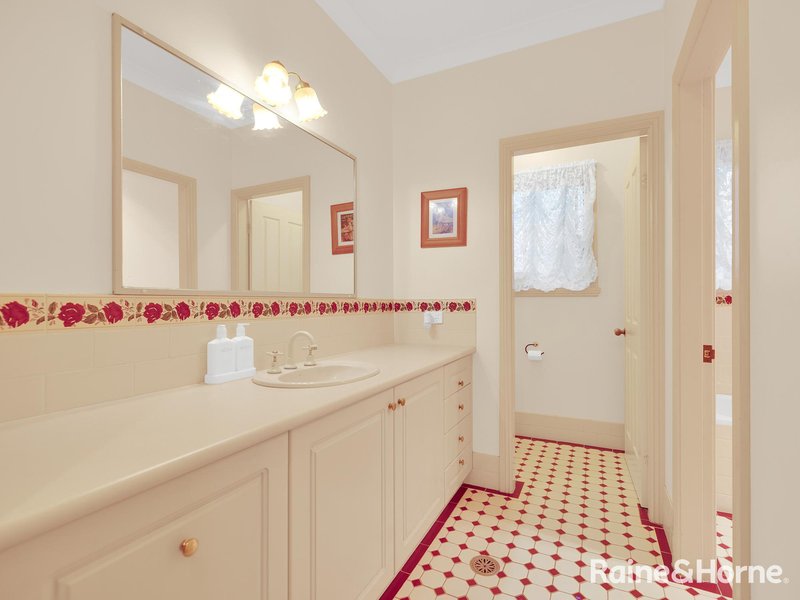 Photo - 6 Mclennan Close, Robin Hill NSW 2795 - Image 15