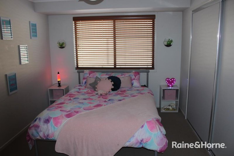 Photo - 6 Mclucas Crescent, Wondai QLD 4606 - Image 10