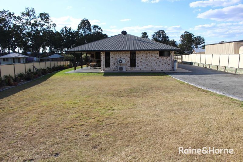 Photo - 6 Mclucas Crescent, Wondai QLD 4606 - Image 17