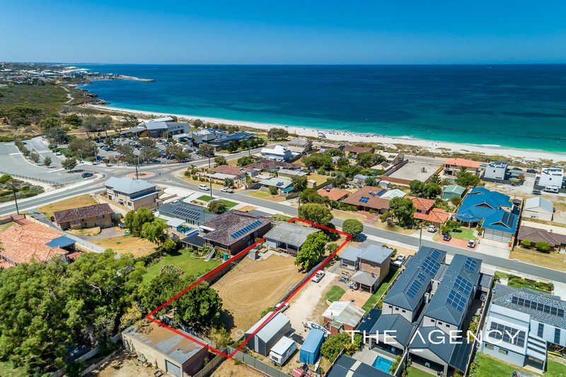 Photo - 6 Mcpharlin Avenue, Quinns Rocks WA 6030 - Image 22