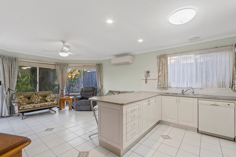 Photo - 6 Meadow Place, Middle Park QLD 4074 - Image 13