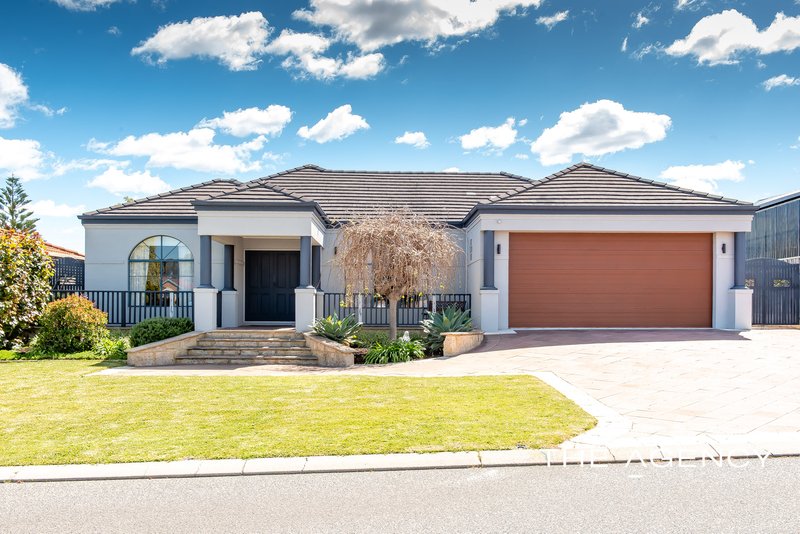 6 Meadowbank Gardens, Hillarys WA 6025