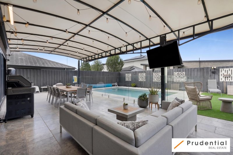 Photo - 6 Meale Avenue, Gledswood Hills NSW 2557 - Image 9