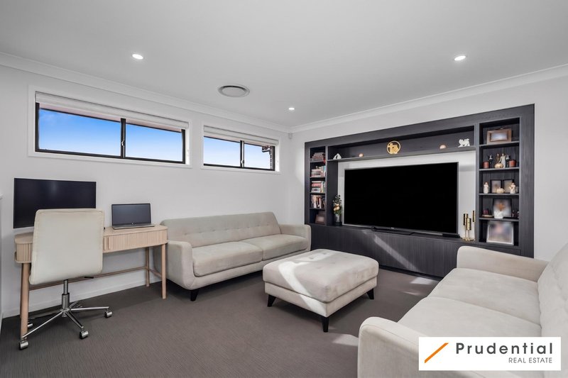 Photo - 6 Meale Avenue, Gledswood Hills NSW 2557 - Image 13