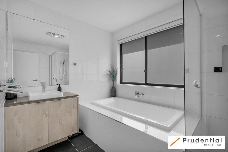 Photo - 6 Meale Avenue, Gledswood Hills NSW 2557 - Image 20