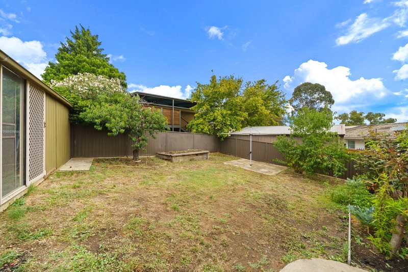 Photo - 6 Meech Place, Queanbeyan West NSW 2620 - Image 12