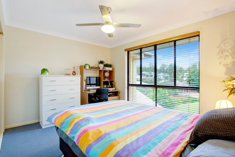 Photo - 6 Meilland Court, Eatons Hill QLD 4037 - Image 15