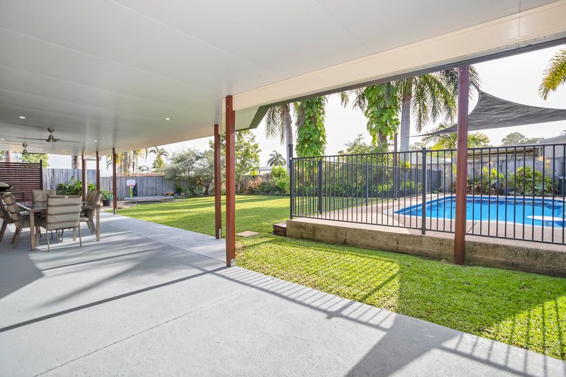 Photo - 6 Melanie Street, Eimeo QLD 4740 - Image 17