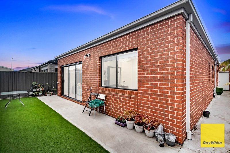 Photo - 6 Melissa Street, Tarneit VIC 3029 - Image 17