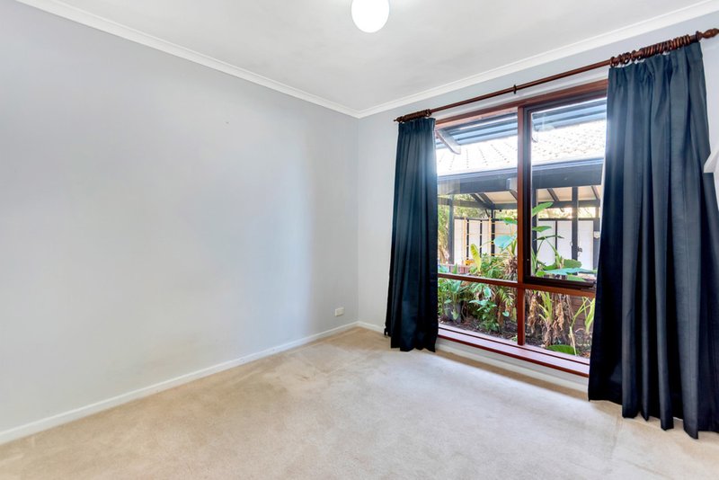 Photo - 6 Memford Way, Flagstaff Hill SA 5159 - Image 10