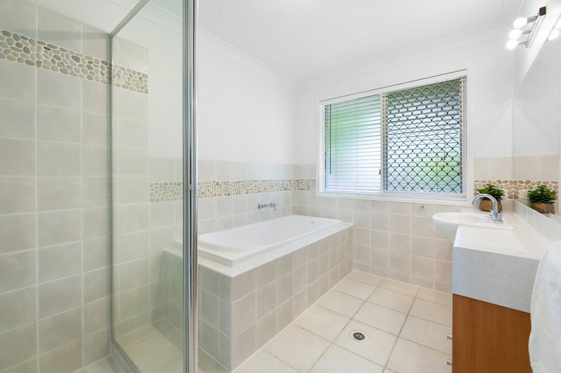 Photo - 6 Merion Court, Robina QLD 4226 - Image 14