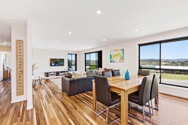 Photo - 6 Mestre Court, St Leonards TAS 7250 - Image 4