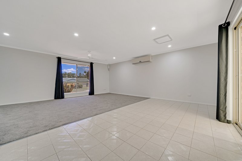 Photo - 6 Mewing Court, Windaroo QLD 4207 - Image 4