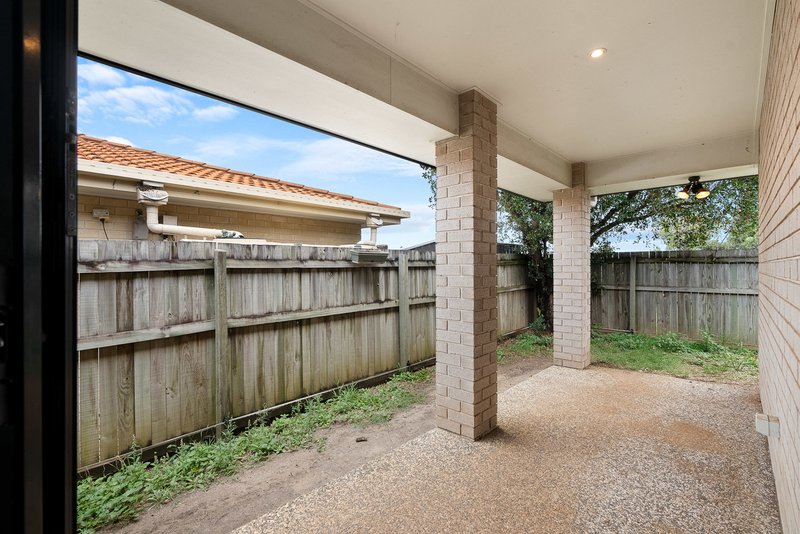 Photo - 6 Miers Crescent, Murrumba Downs QLD 4503 - Image 7