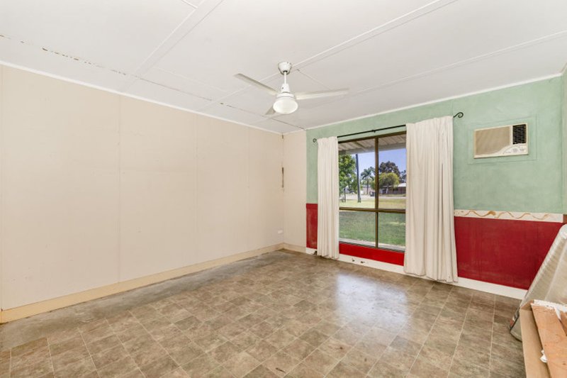 Photo - 6 Minsky Court, Mount Low QLD 4818 - Image 7