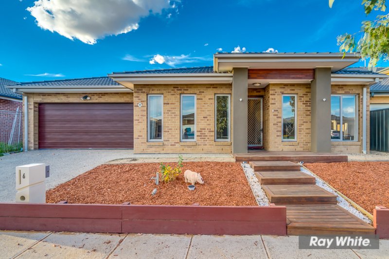 Photo - 6 Mist Way, Tarneit VIC 3029 - Image 2