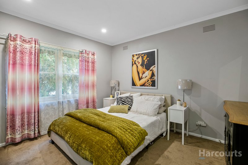 Photo - 6 Mitre Crescent, Bayswater VIC 3153 - Image 6