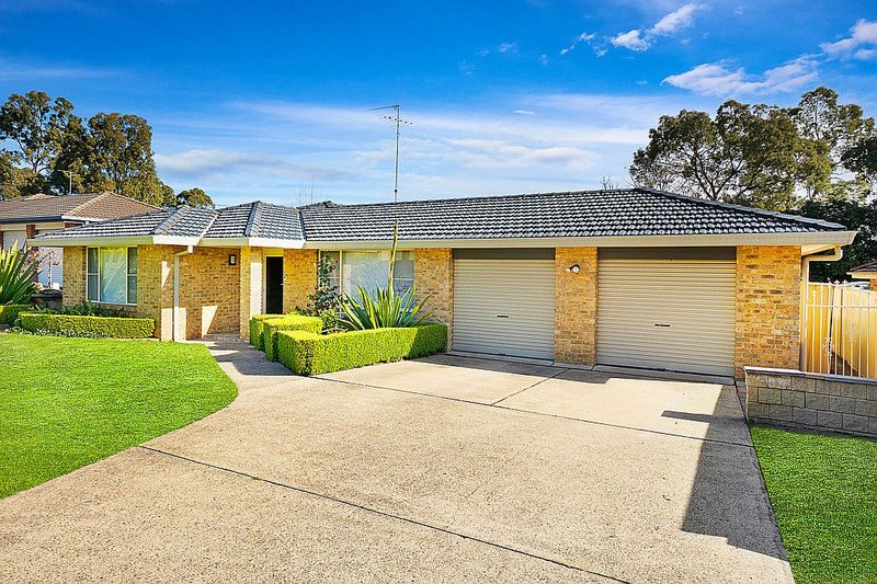 6 Monarch Place, Quakers Hill NSW 2763