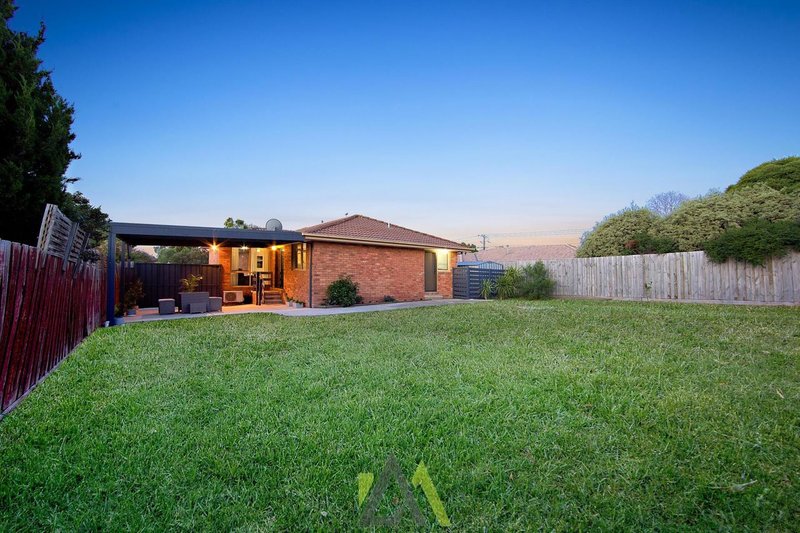 Photo - 6 Monique Drive, Langwarrin VIC 3910 - Image 11