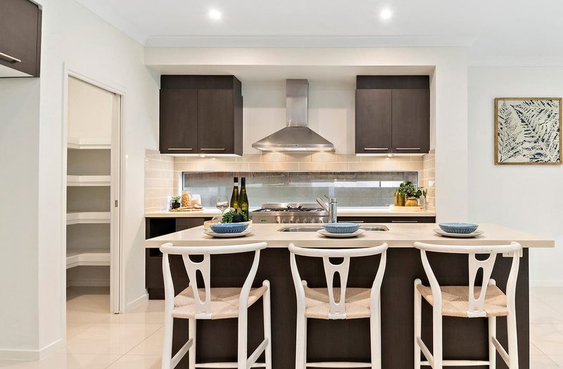 Photo - 6 Monsato Close, Upper Kedron QLD 4055 - Image 4