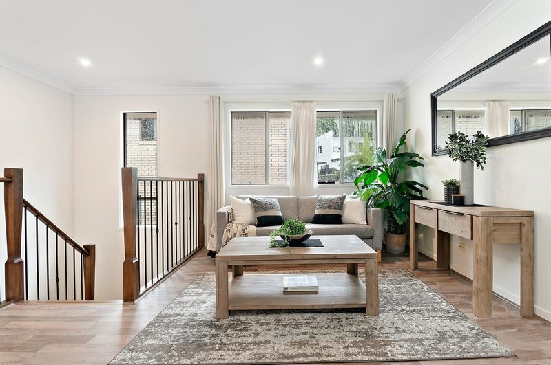 Photo - 6 Monsato Close, Upper Kedron QLD 4055 - Image 5