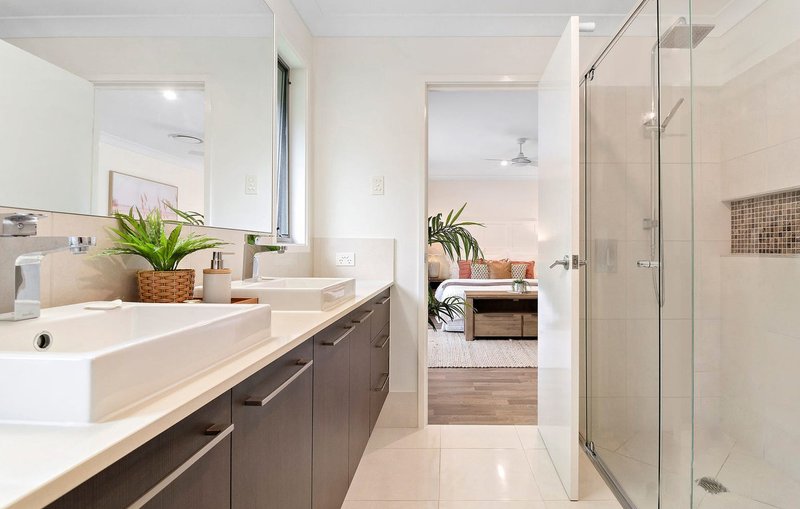 Photo - 6 Monsato Close, Upper Kedron QLD 4055 - Image 8