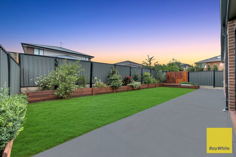 Photo - 6 Montalto Street, Craigieburn VIC 3064 - Image 22