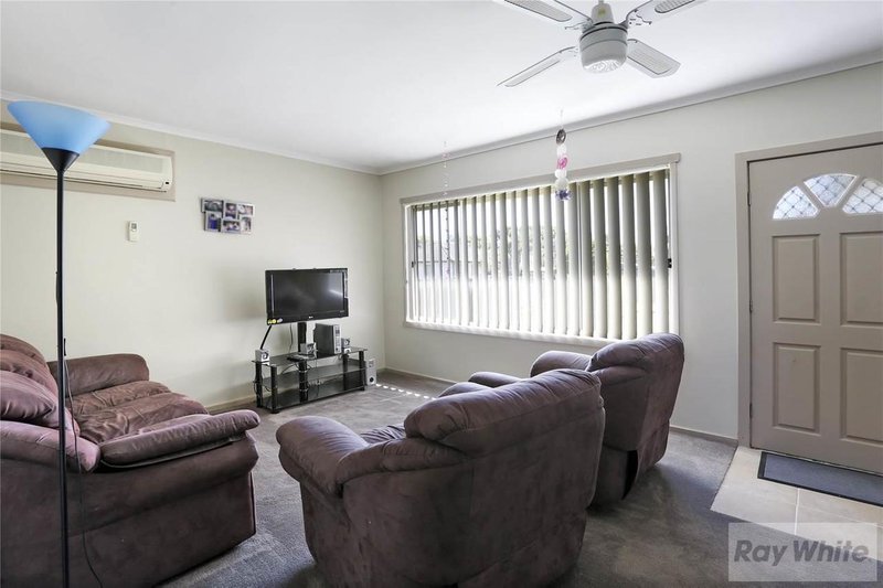 Photo - 6 Montreal Avenue, Corio VIC 3214 - Image 4