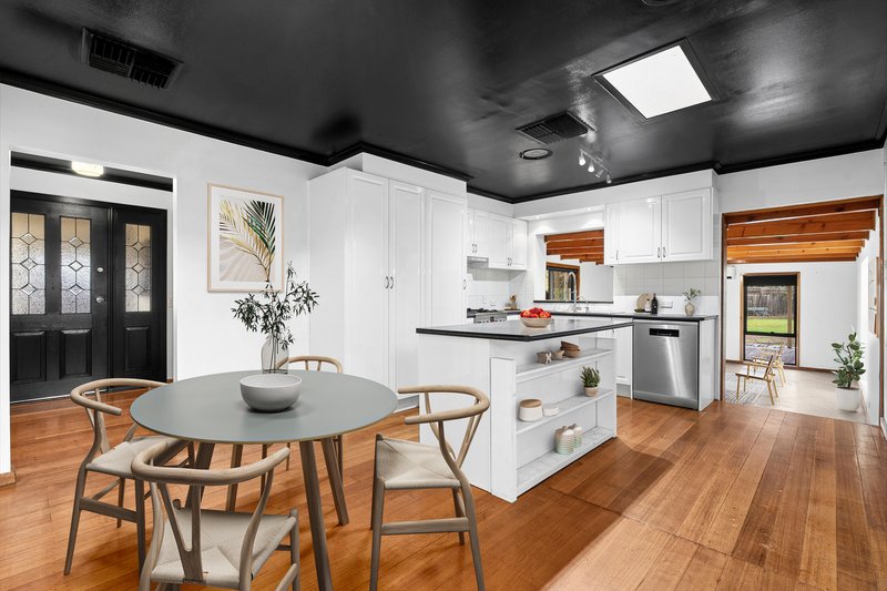 Photo - 6 Moray Court, Corio VIC 3214 - Image 4