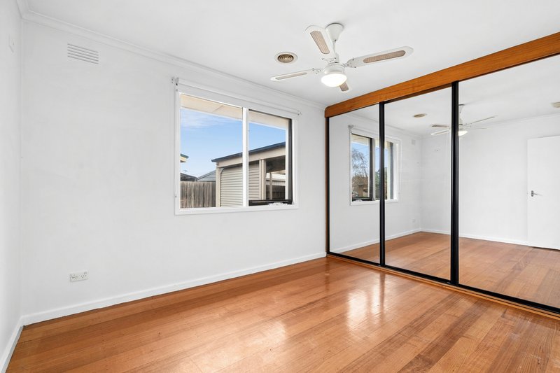 Photo - 6 Moray Court, Corio VIC 3214 - Image 8