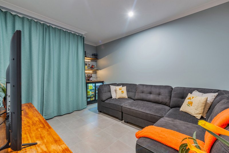 Photo - 6 Moreton Drive, Jacobs Well QLD 4208 - Image 7