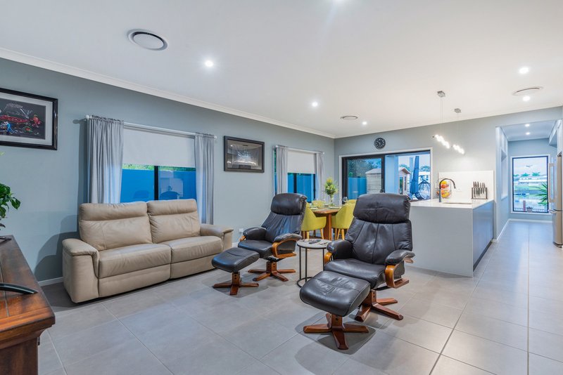 Photo - 6 Moreton Drive, Jacobs Well QLD 4208 - Image 10