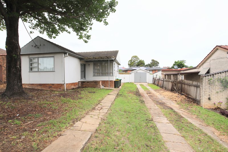 Photo - 6 Moss Street, Chester Hill NSW 2162 - Image 1