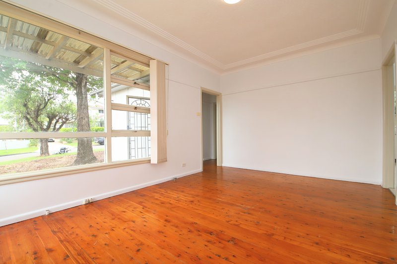 Photo - 6 Moss Street, Chester Hill NSW 2162 - Image 6