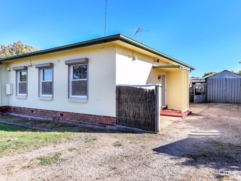 6 Mostyn Ave , Northfield SA 5085