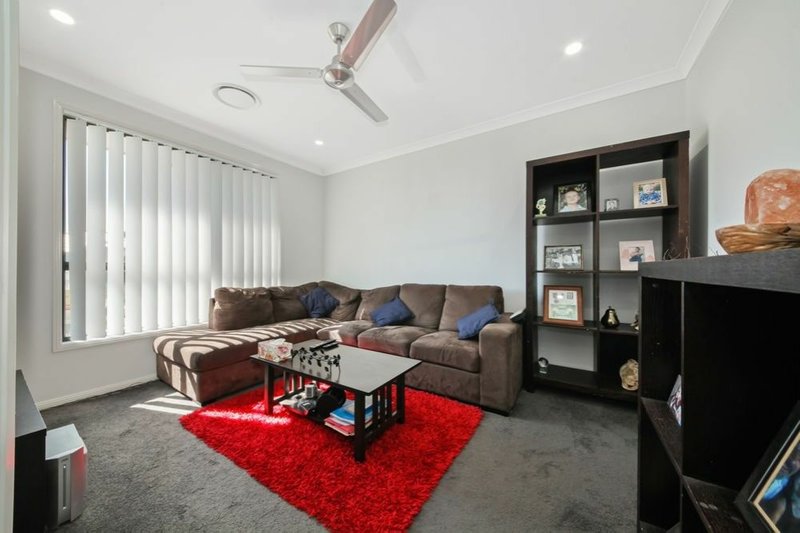 Photo - 6 Mount Greville Way, Park Ridge QLD 4125 - Image 8